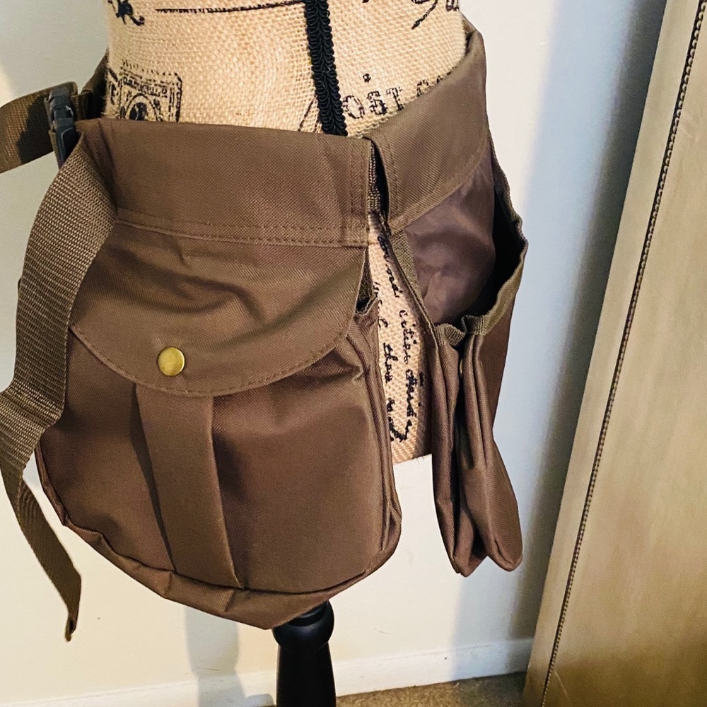 Army Green Multipurpose Belt/Apron - Picture 6 of 7